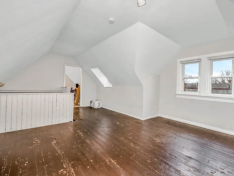 46 Graham St — Photo 18