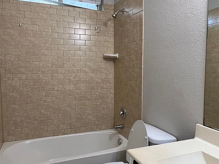 1115 Gaines Rd — Photo 17