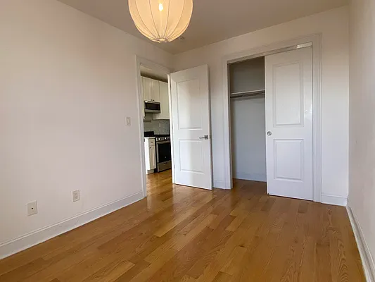 Rented by Oxford Property Group | media 6