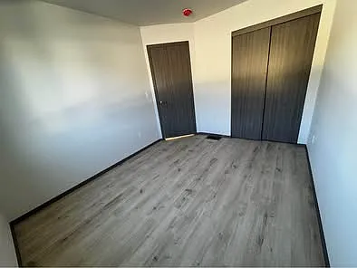4903 E Grace Ave — Photo 3