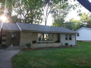 131 Stocks Dr, Delafield, WI 53018