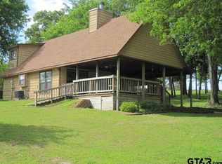 96 S Rocky Point Rd, Mount Vernon, TX 75457