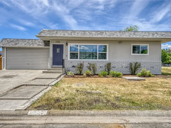 12929 Lakeland St, Clearlake Oaks, CA 95423