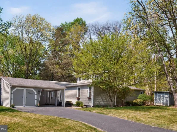 11804 Cherry Grove Dr, Gaithersburg, MD 20878