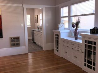 11 Montell St, Oakland, CA 94611