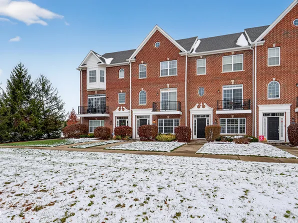 15363 Mystic Rock Dr, Carmel, IN 46033