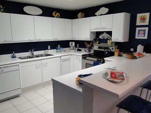 3rd image of 429 Padre Blvd #9