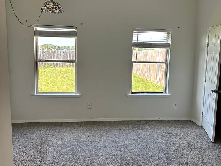524 Wood Dr — Photo 11