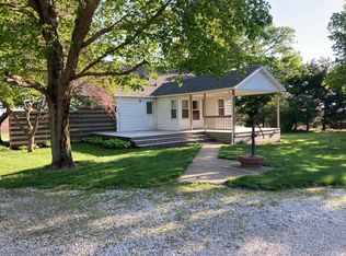 6215 W Oertley Rd, Princeville, IL 61559