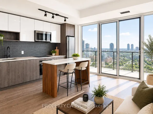 5 Defries St #2105, Toronto, ON M5A 0W7
