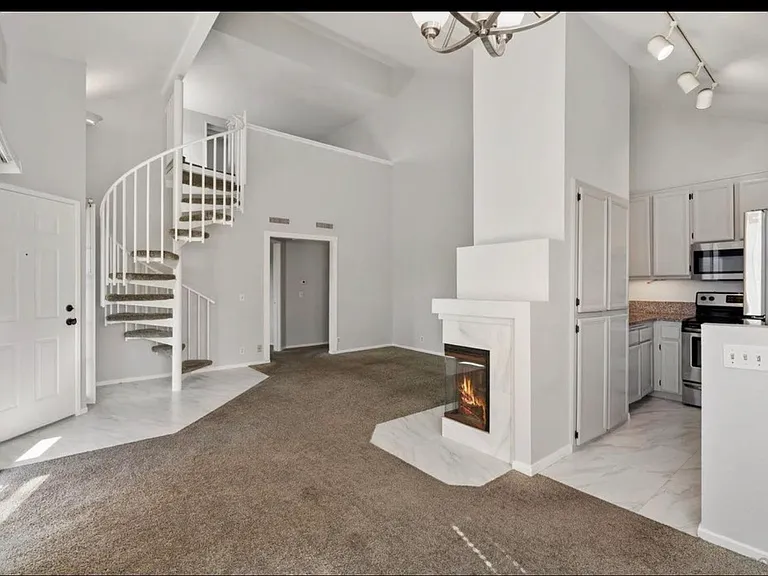 7330 Calle Cristobal — Photo 5