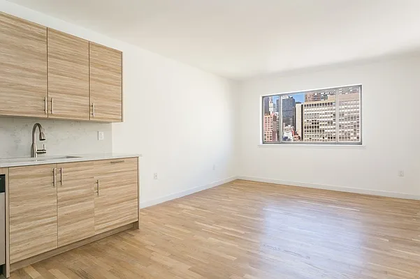 Rented by MNS | media 1