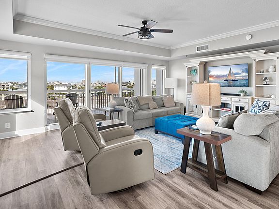 5th image of 725 Gulf Shore Dr Unit 201B
