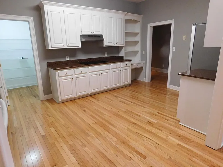 648 S Main St #205 — Photo 5