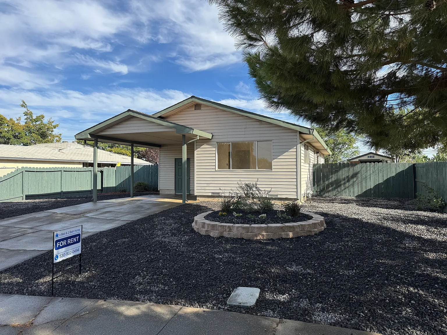 4 bed, 1192 sqft, $2,900 — Photo 1