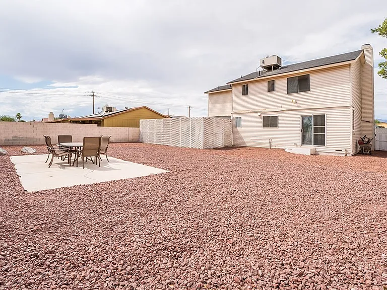 3955 Savoy Ct — Photo 8