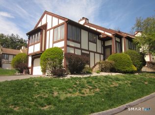 690 Forest Rd #761, West Haven, CT 06516