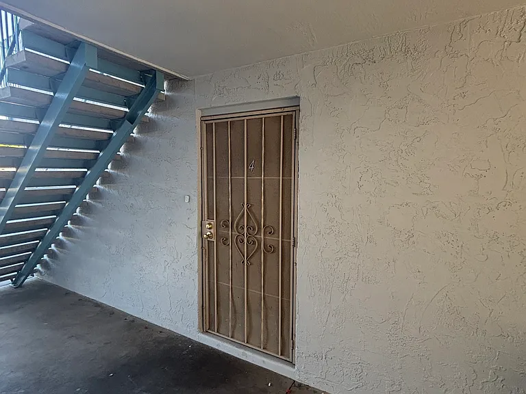 2 bed, 2.0 bath, 959 sqft, $1,350 — Photo 15