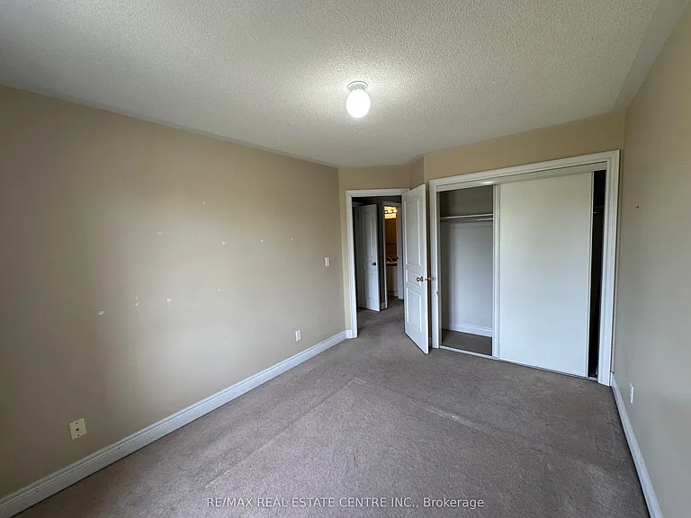 2491 Postmaster Dr — Photo 25