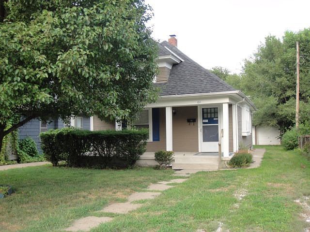 1st image of 611 N 16th St