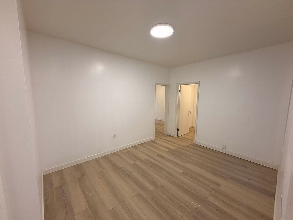 1st image of 233 Henry St APT 1R