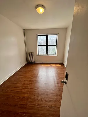 Rented by Space Real Estate | media 26