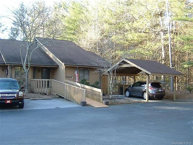 1st image of 306 N Scarlet Oak Ln