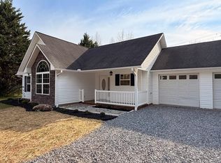 4333 Ada St, Blue Ridge, GA 30513