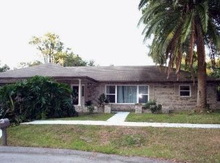 103 Oak N Sq, Lakeland, FL 33813