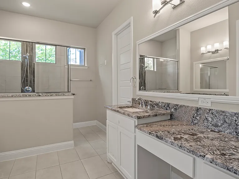 Primary ensuite bath