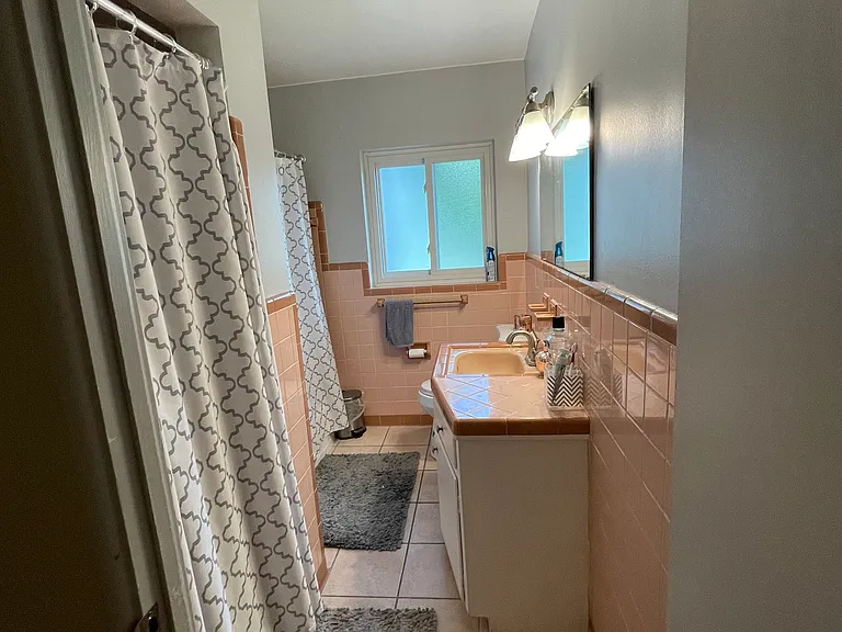 2601 Ives Ave — Photo 13