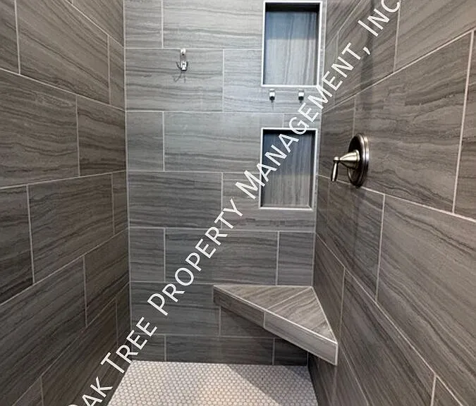 599 Saint Julien Dr — Photo 13