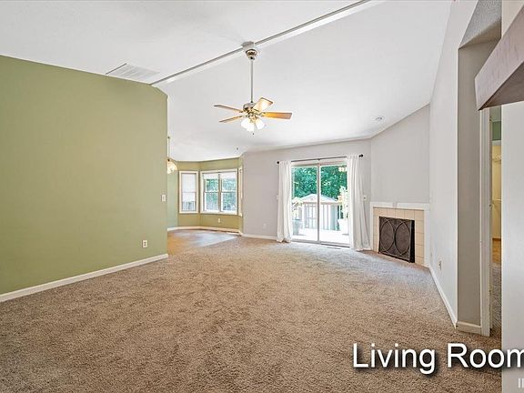 2nd image of 2664 S Danlyn Rd