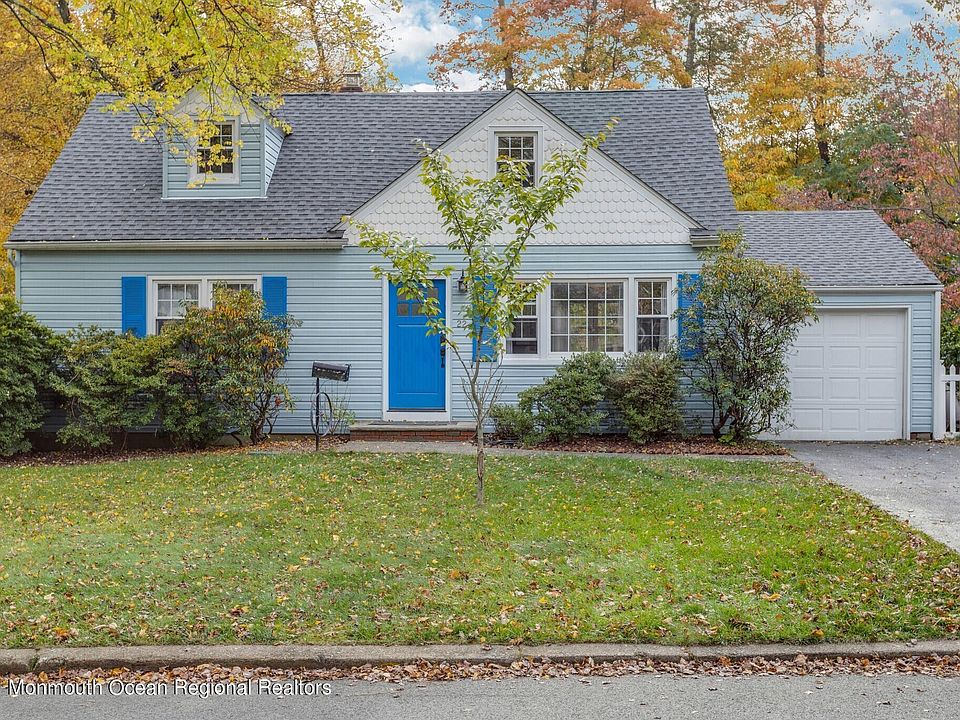 1st image of 22 Fairhaven Dr