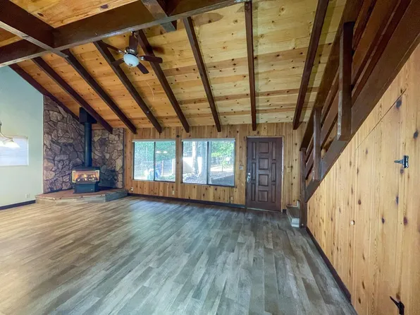 6408 Crossroads Rd, Magalia, CA 95954