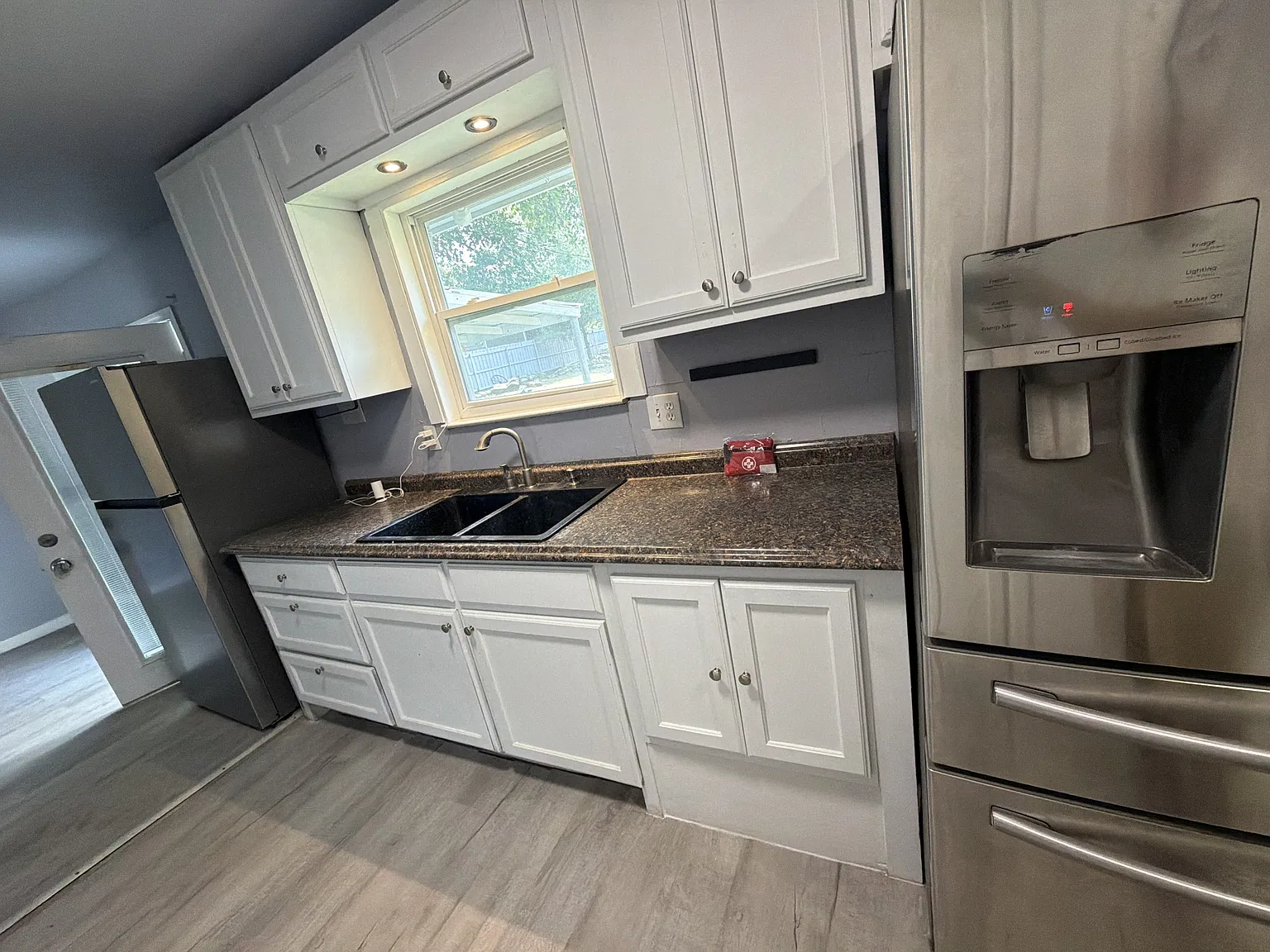 1004 Rosewood Lane - 1 — Photo 1