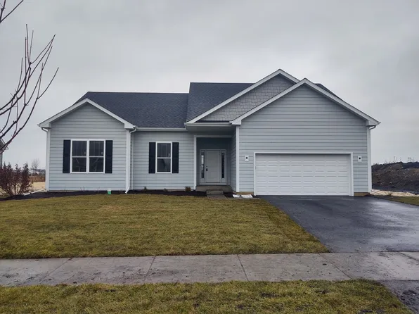 744 Juniper St, Oswego, IL 60543