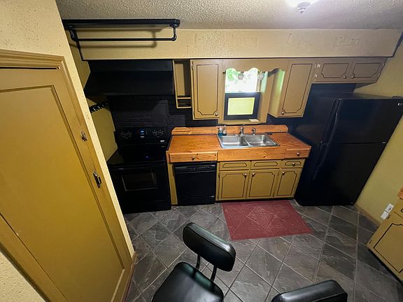 4th image of 3701 Bobring Ave