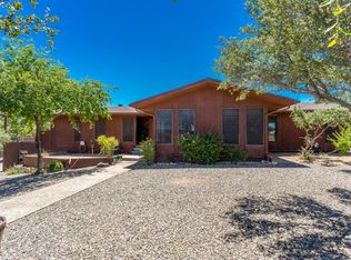 11367 E Western Sunset Dr, Dewey, AZ 86327
