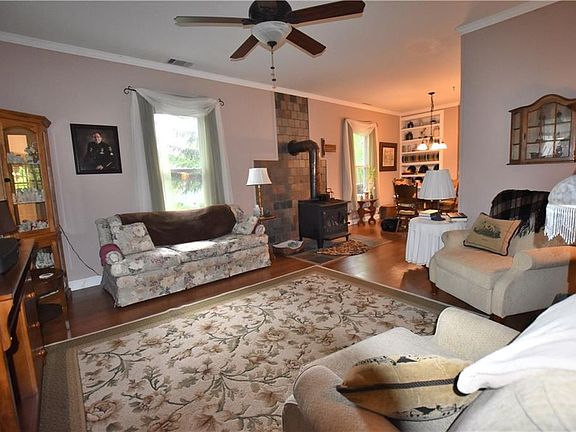 5th image of 190 William St