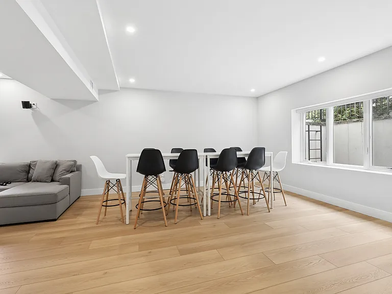 34 Merrifield Way — Photo 5