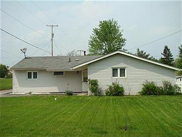1st image of 2681 Clermont St