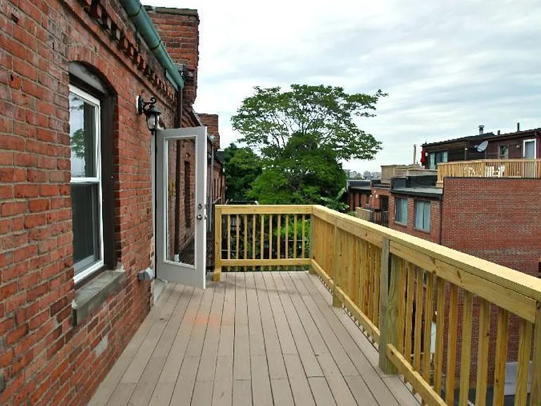 53 Fort Ave — Photo 7