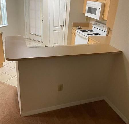 5th image of 116 SW Peacock Blvd APT 9-104