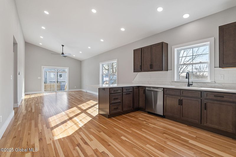 5th image of 2212 Greenpoint Avenue