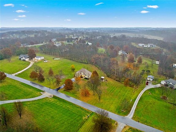 3rd image of 14815 Black Oak Dr