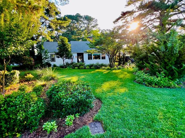 31 Meadville Dr, Onancock, VA 23417