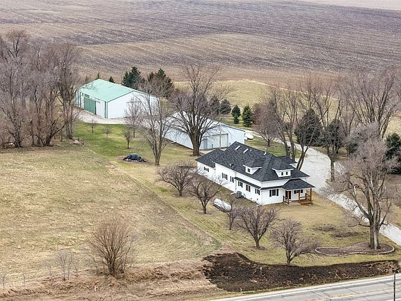 3rd image of 18002 240th St