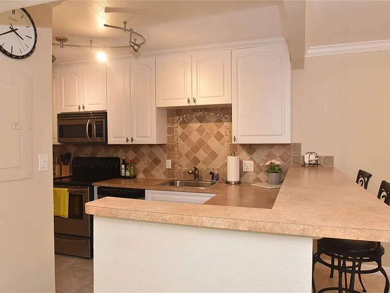 3700 S Osprey Ave #315 — Photo 2