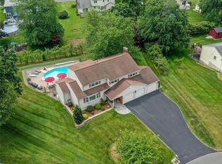 26 Side Rake Rd, Rocky Hill, CT 06067